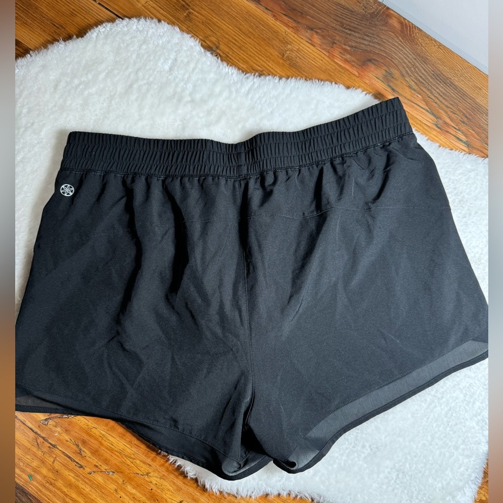 EUC GAIAM Luna Mesh Woven Performance Shorts XL Black moisture wicking quick dry - Picture 11 of 11
